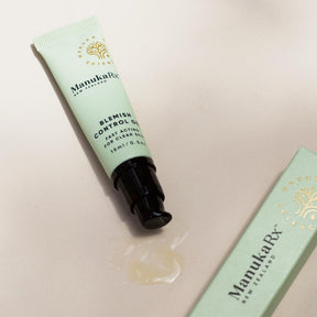 Blemish gel for oily skin prone to breakouts